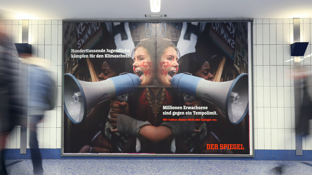 SERVICEPLAN-CAMPAIN-HAMBURG_Stefanie-Hilker_Creative-Director_DER-SPIEGEL_DOOH