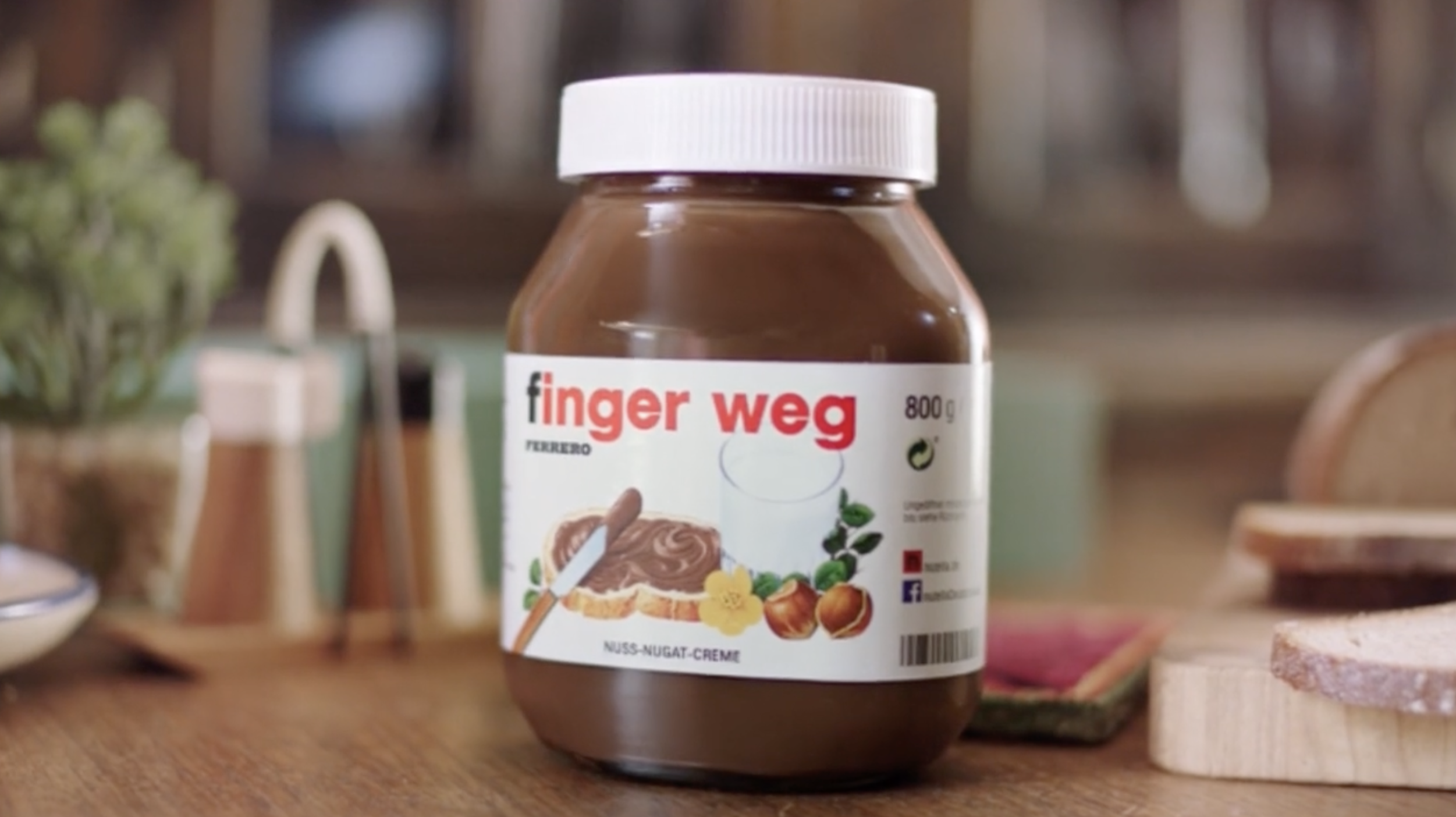 ZUM-GOLDENEN_HIRSCHEN_Stefanie-Hilker_Creative-Director_NUTELLA_FERRERO_dein_nutella_nutella_sags-mit-nutella